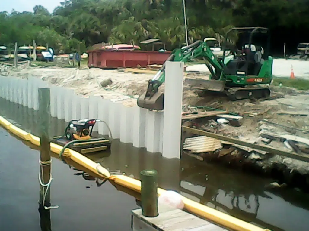 Seawall protection Poseidon Shoreline